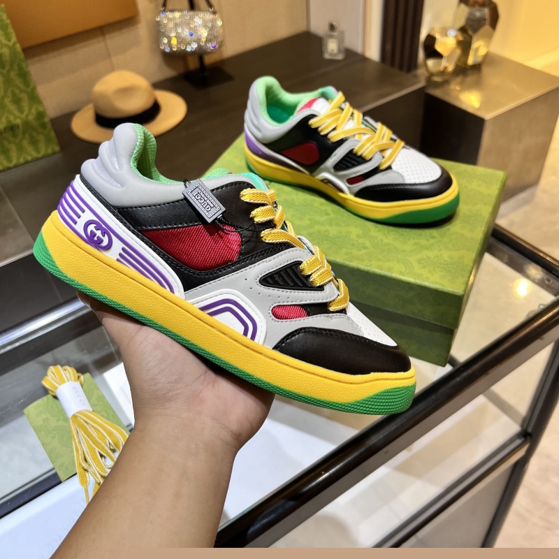 G*u*i casual shoes